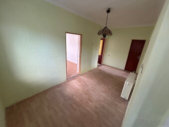 NA PREDAJ - 3izb dom v Behynciach (Veľké Ripňany / TO) - 7