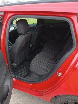 Opel Astra šport Tourer. 2016 1,6 100 kw - 7