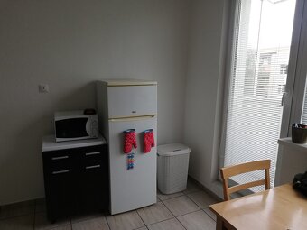 Zariadený 1 izbový byt s balkónom, bez provízie - 7