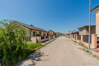 Na predaj stavebný pozemok 957 m2 - Košice, Barca - 7