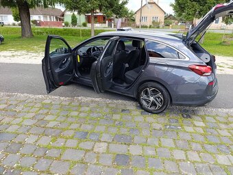 Hyundai i30 CW 1.6CRDi Facelift 85kW/116PS Kamera LED, - 7