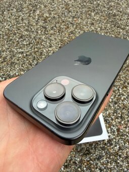 IPhone 15 pro 256GB - baterie 100% - 7