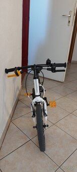 Predám detský bycikel Btwin Discover 14 - 7