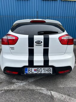 KIA Rio Hatchback 62.5kw Manuál - 7
