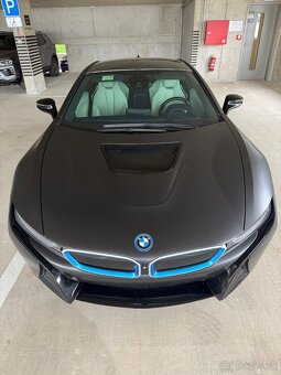 BMW I8 - 7