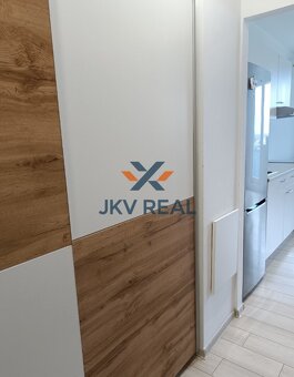 Na predaj garsónka vo Vajnoroch - 7