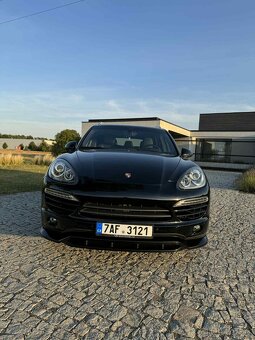 Porsche Cayenne - 7