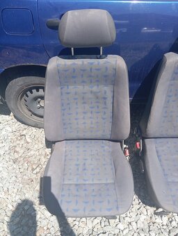 Predám zadné svetlá na Seat Cordoba rok výroby 2000 - 7