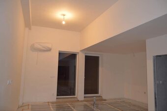 Profesionálne maľovanie a strojové striekanie - 7