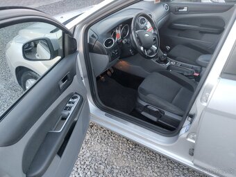 Predám Ford FOCUS combi - 7