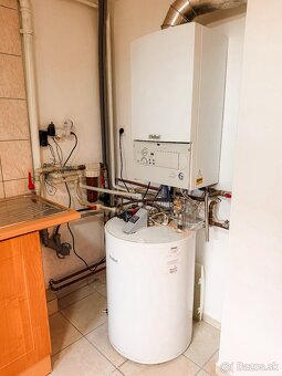 Priestranný dom s veľkorysým pozemkom - 7