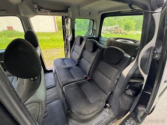 Citroen Berlingo 1.4 benzín 2008 - 7