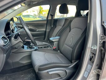 Hyundai i30 Combi 1.5 DPI 80kw r. 2022 - 7