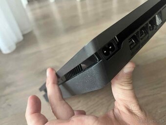PS4 Slim 1TB - Days of Play Grey Limited Edition - 7