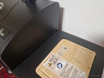 Klarstein Meat Machine gril na drevené uhlie - 7