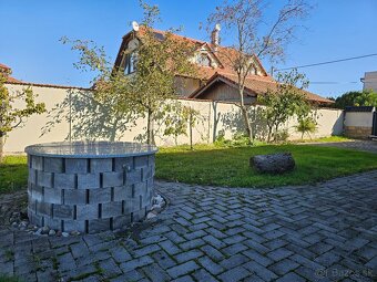 Výnimočný RD s krásnou záhradou a dvojgarážou – Chynorany - 7