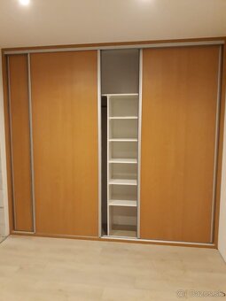 Šatníkové skrine - 7