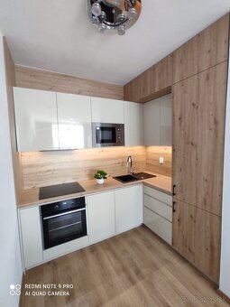 Prenajom 2 izboveho bytu + garazove statie+kobka - 7