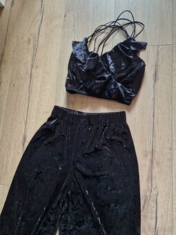 KOMPLET  cropp top+nohavice    S/M - 7
