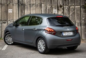 Peugeot 208 1.2 PureTech Allure A/T aj na splátky - 7
