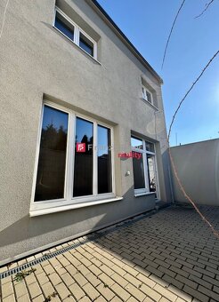 NOVINKA - Rodinný dom Piešťany Bratislavská ul. - 3 samostat - 7