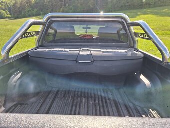 Predam toyota hilux - 7