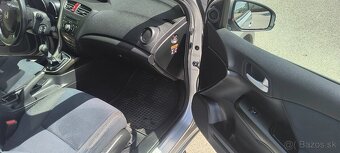 Honda Civic 1.8 - 7