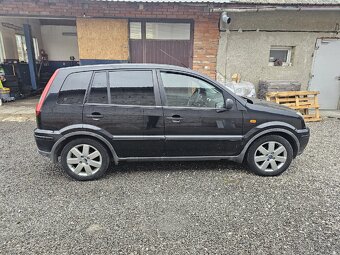 Ford Fusion plus 1.4 TDCi nová STK - 7