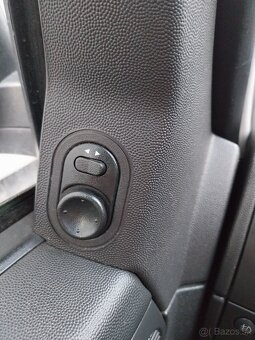 Predam Opel Meriva 1.4 16v 66kw Rok 2004 benzin - 7