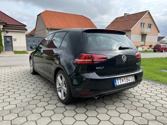 Volkswagen Golf 7 2.0 TDI - 7