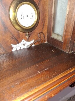 Predám funkčné starožitné polbicie nástenné hodiny Altdeutsc - 7