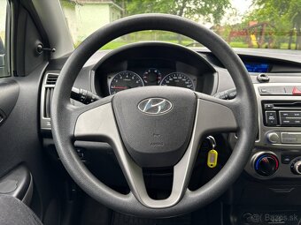 Hyundai i20 1.2i 16V Classic - 7