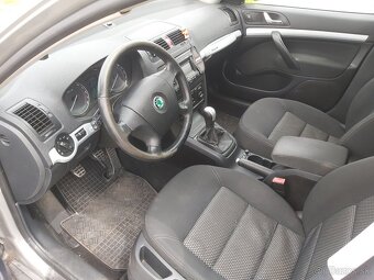 Škoda Octavia Combi 2.0 TDI 4x4 Scout - 7
