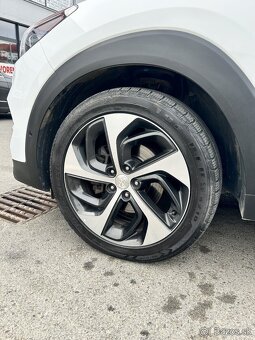 Predám Hyundai Tucson 1,7 CRDi 104kw - 7