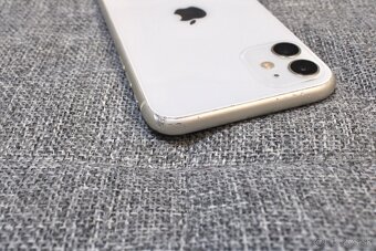iPhone 11 64GB (plne funkčný) - 7