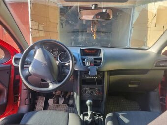 Predám Peugeot 207 - 7