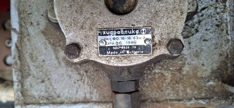 Minibager kračajuci - 7