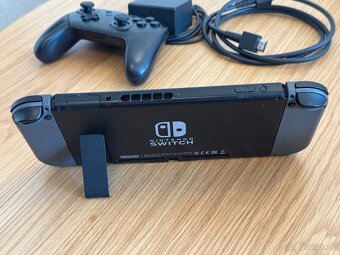 Nintendo Switch s príslušenstvom - 7