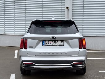 KIA Sorento 2.2 CRDi - 7
