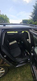 Volkswagen Passat B7 Combi 1.6 TDI dovoz GB - 7