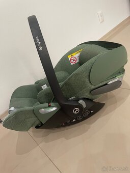 Cybex Cloud T+ a základňa Cybex Base T black - 7