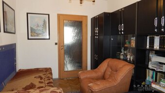 SPEKTRUM REALITY- Na Predaj 3-izbový byt, 72 m2 s loggiou, P - 7