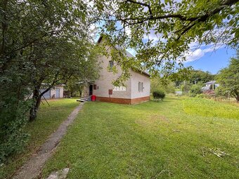 Margecany: 4 izbový tehlový rodinný dom na pozemku 1076 m2 - 7