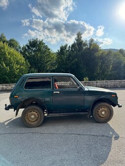 Lada Niva - 7