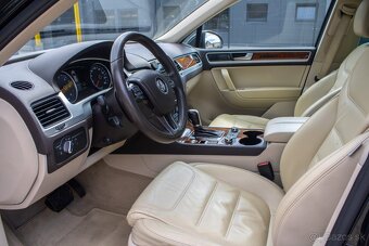 Volkswagen Touareg - 7