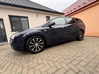 Ford Focus mk2 2007 2.0 TDCi 100kW Ghia - 7