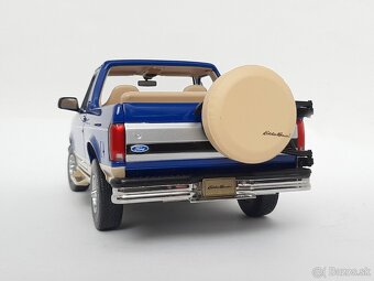 1:18 - Ford Bronco Eddie Bauer Edition - Greenlight - 1:18 - 7