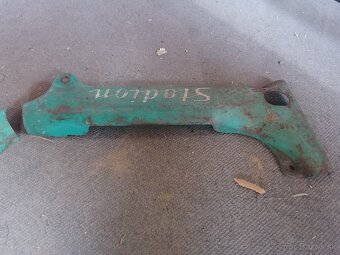 Plechy pod nádrž na Stadion s22 - 7