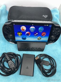 PS vita PCH-1004 oled displej -folia +4gb - 7