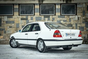 MERCEDES BENZ C180 90kW ESPRIT 1997 - 7